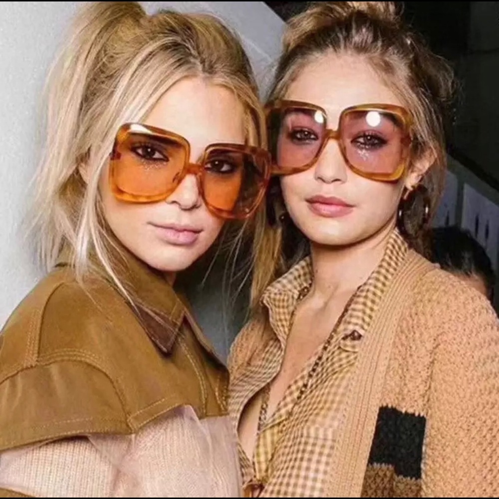Sunbunny Oversized Gradient Sunglasses In Sunset - Picture 2 of 5